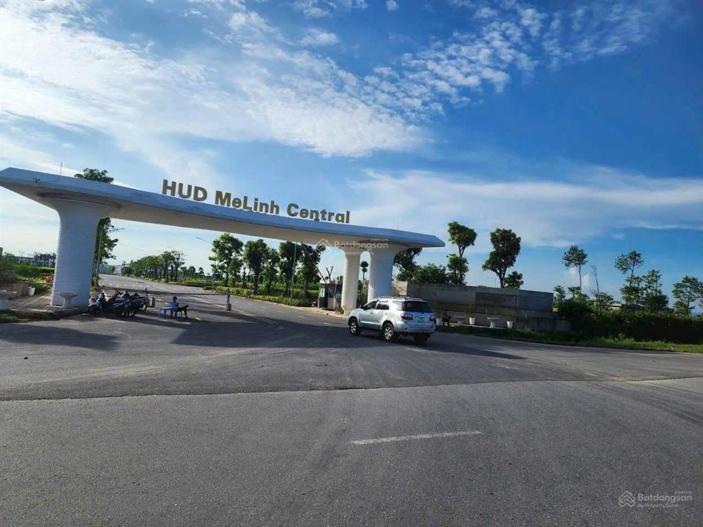 Chính chủ bán đất đấu giá đối diện hud mê linh và sun mê linh giá nhỉnh 6 tỷ x2 bđs