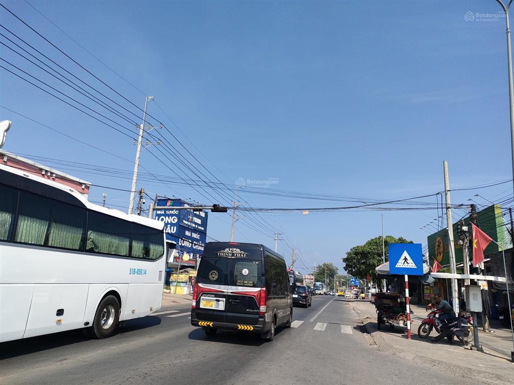 Bán 600m2 đất thổ cư mặt tiền quốc lộ 20 gần trạm dừng chân cảnh thảo nguyên, thuận tiện kinh doanh