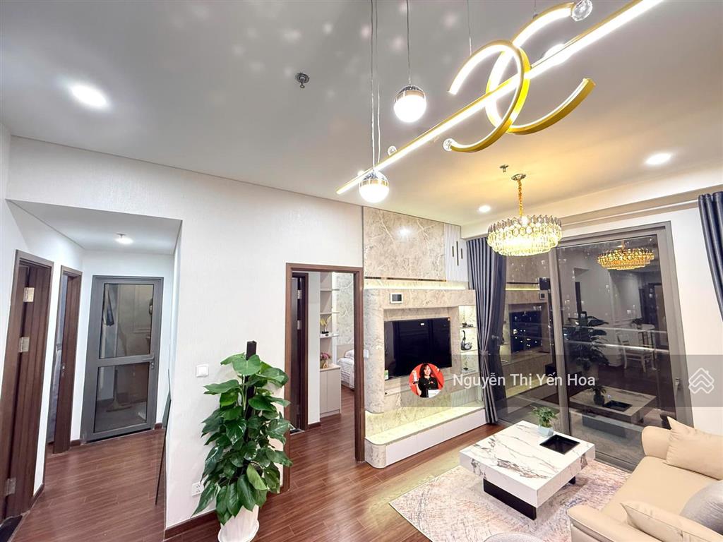 Chuyển nhà về quê nên em bán căn hộ 2n + tòa m2 masteri, giá tốt, sẵn sổ, ở ngay. 0986 784 ***