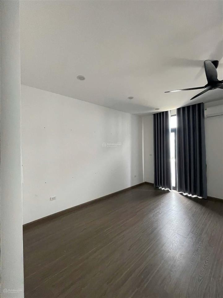 9,6 tỷ liền kề tmdv vinhomes ocean park gia lâm, hoàn thiện 5 tầng, thang máy