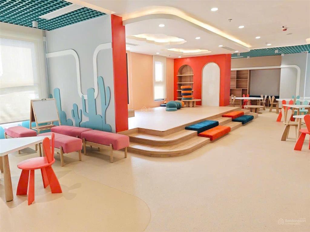 Bán căn 1n 43,2m2 be4 giá 2tỷ55 thu về. hướng ban công đông bắc, đã nhận nhà, ở, cho thuê được luôn