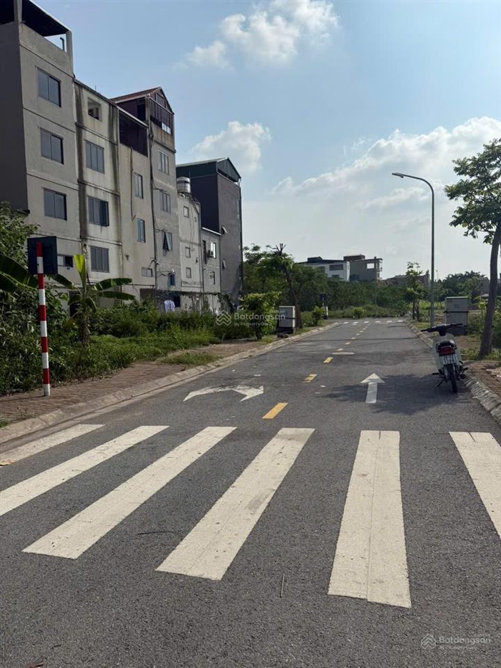 80m cổ bi 2 mặt đường ô tô tránh vị trí đẹp, giá chỉ 8,6 tỷ