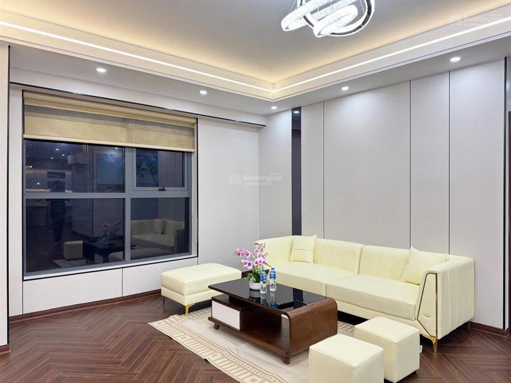 Bán căn hộ chung cư 17t5 trung hòa nhân chính, 119m2, 3 ngủ full nội thất mới đẹp