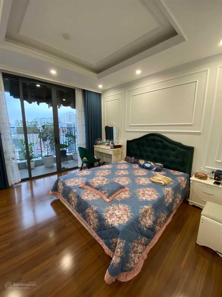 Chính chủ bán căn hộ 2pn dt 98m2 chung cư chelsea residence, giá 8.8 tỷ bao phí, 0932 392 ***