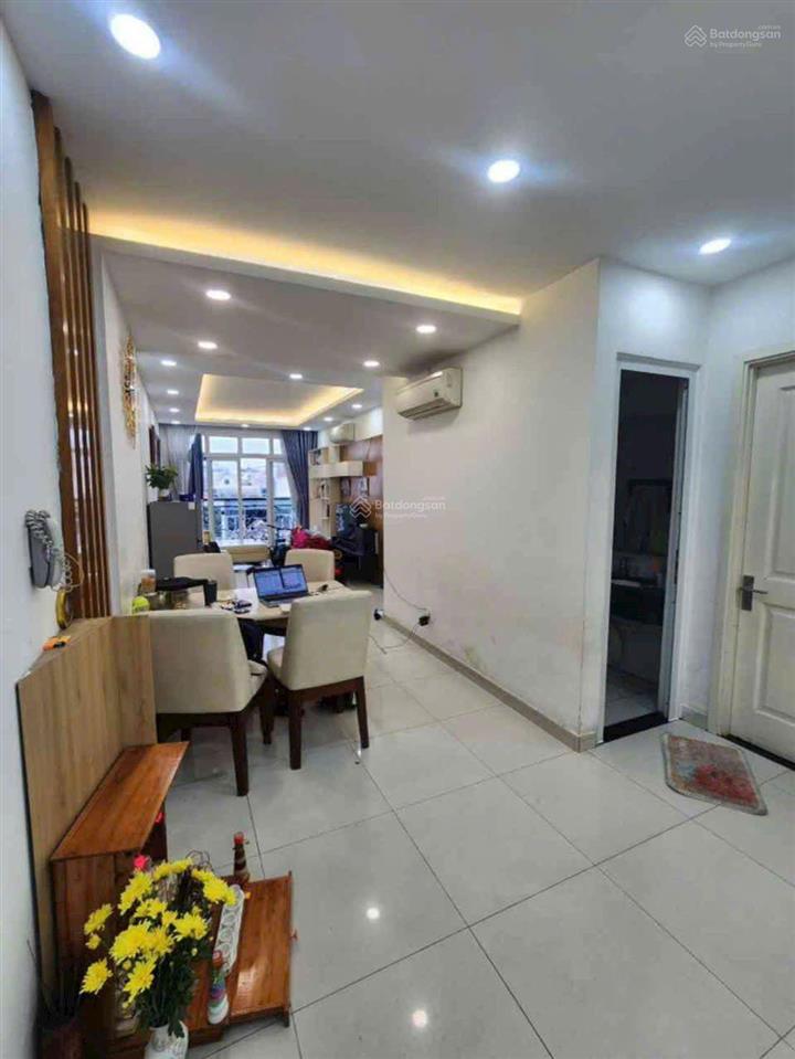 Ccg bán chung cư cộng hoà plaza, sổ hồng riêng căn góc 2pn , 5.25 tỷ, 0703 863 ***
