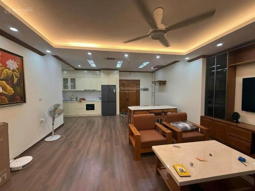 Bán chung cư eurowindow multi complex 27 trần duy hưng, 86m2, tầng 22, 2 p.ngủ, bc đông nam 9.6 tỷ.