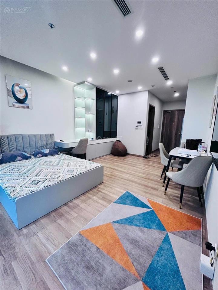 Giảm 500tr căn studio onsen view hồ giá 2.6x tỷ 0925 988 ***