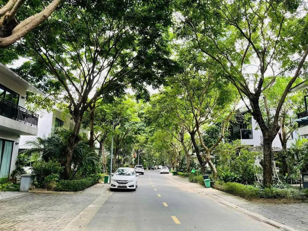 Bán biệt thự song lập marina ecopark, giá hời thị trường 207m2 39 tỷ