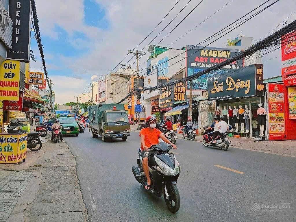 8 tỷ còn 6,1 tỷ mặt tiền kinh doanh ngang 6m 95m2 ngay chợ hiệp phú lê văn việt q9