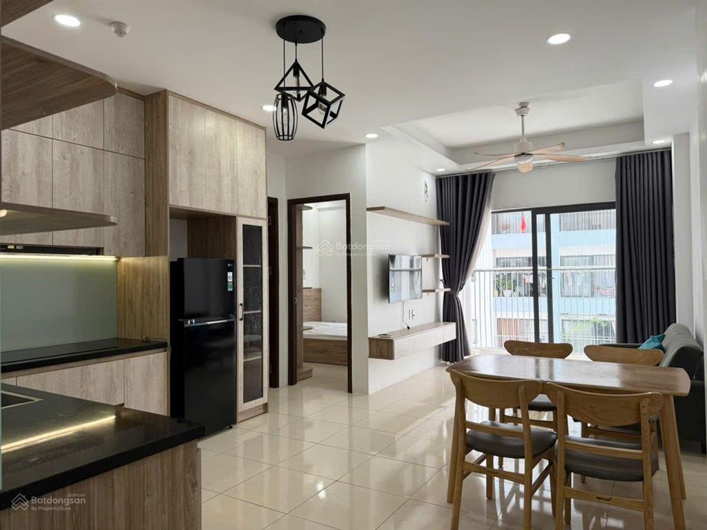 Căn chung cư ph giá tốt đầu tư tầng 21 sổ đỏ chuyển nhượng sang tên được ngay