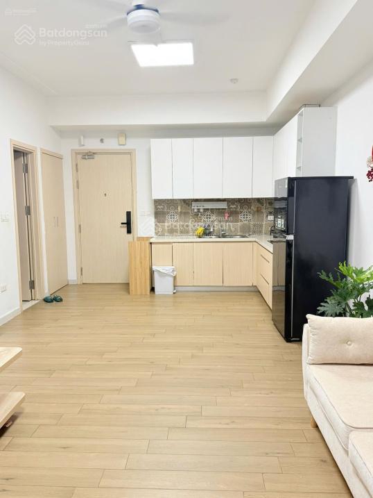 Chính chủ cần bán căn 45m2 tòa westbaya. giá 2,35 tỷ