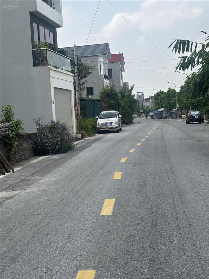 Bán đất do hạ tiền phong mê linh. 65m2 giá 2,65 tỷ phun thổ cư đường rộng