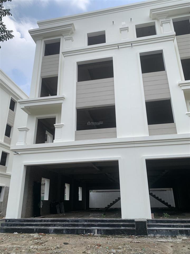 Bán nhanh liền kề thanh hà giá 8,5 tỷ khu b2.3 hướng nam. dt 100m2, đường 14m gần cc. 0981 538 ***