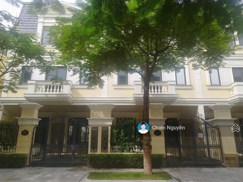Liền kề nhà vườn!! giá rẻ, có hầm, mặt tiền 7m, diện tích sử dụng lớn 472m2, gần công viên opera