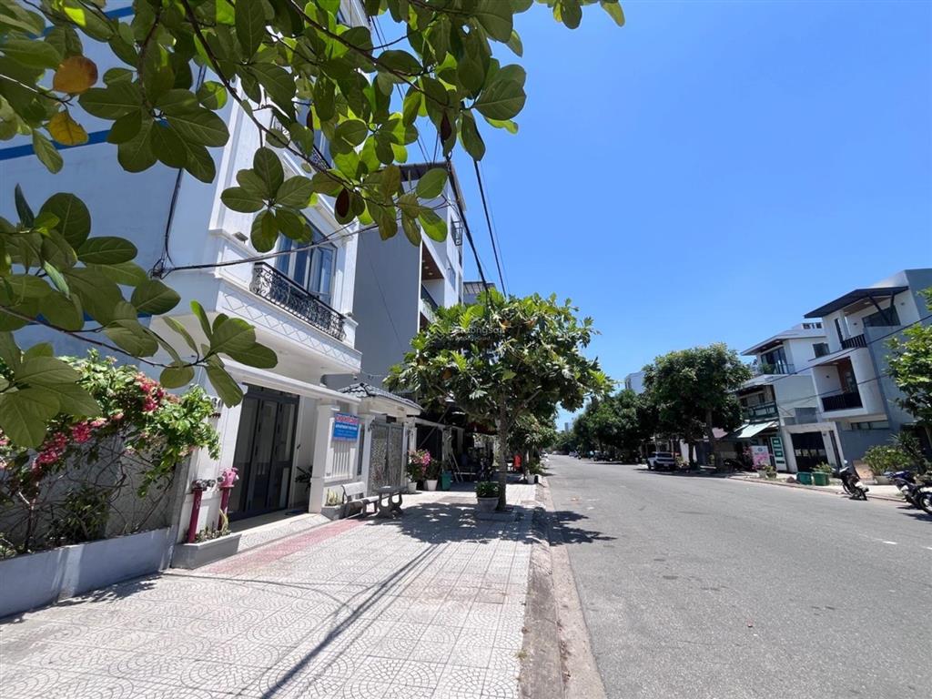 Siêu phẩm lô đất mặt tiền đoàn khuê gđ1 sát bùi tá hán vị trí gần góc cho xây 7 tầng!