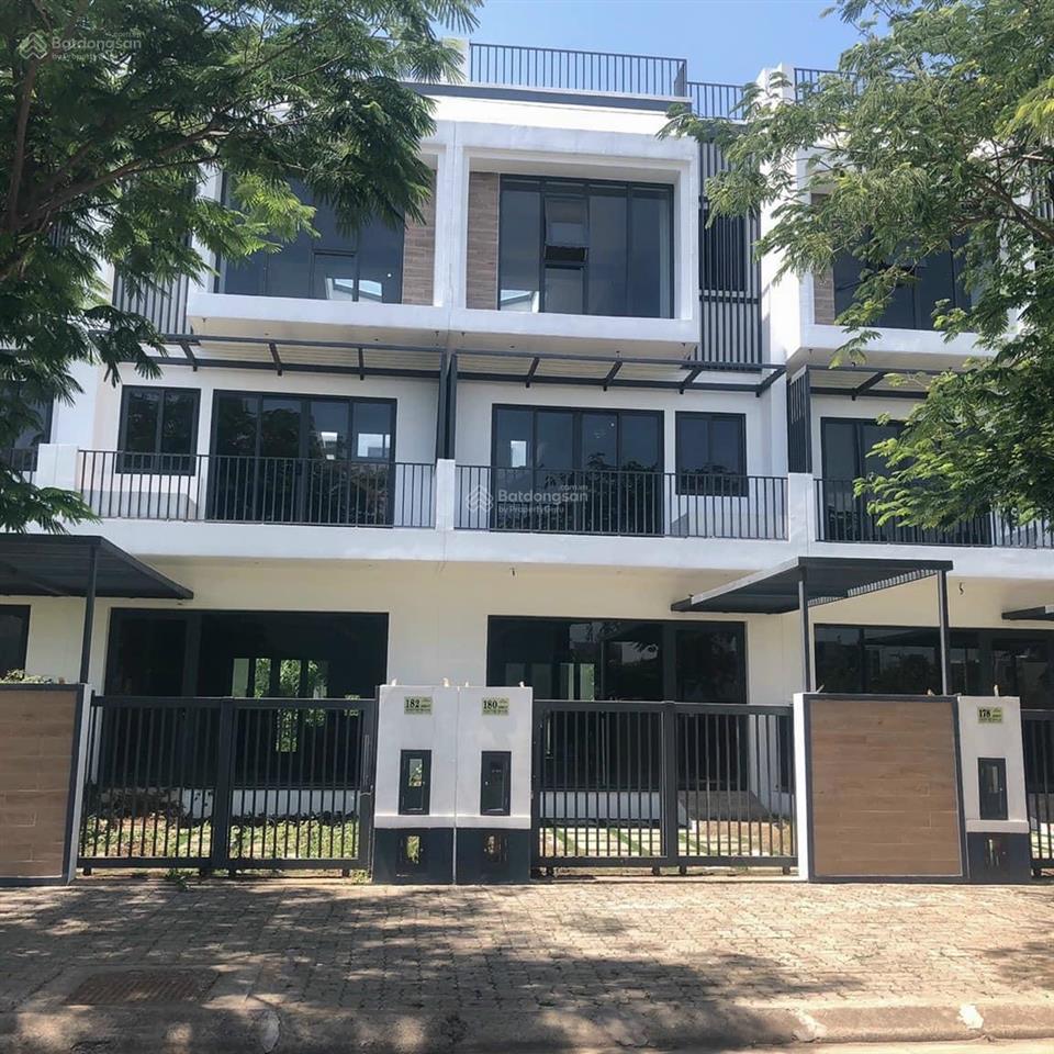 Hàng ngộp. bán gấp căn nhà phố đông tăng long 7,1 tỷ, 5x20 nhà thô, sổ sẵn khu bason. 0909 483 ***