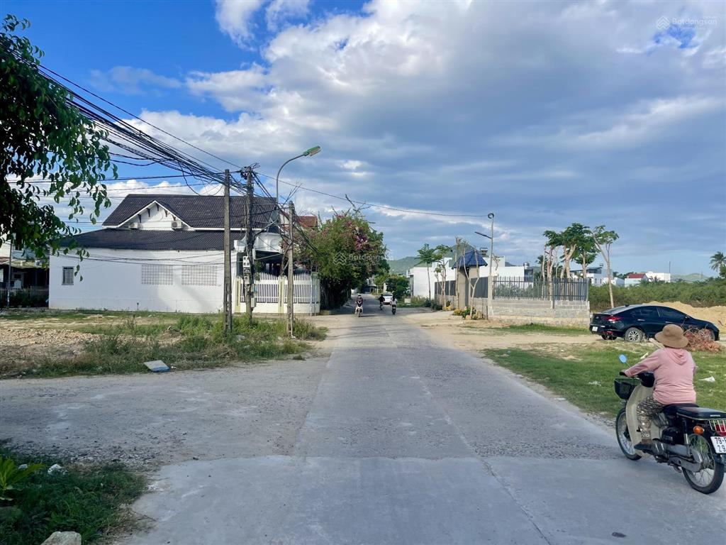 Đất thôn trung vĩnh phương giá tốt