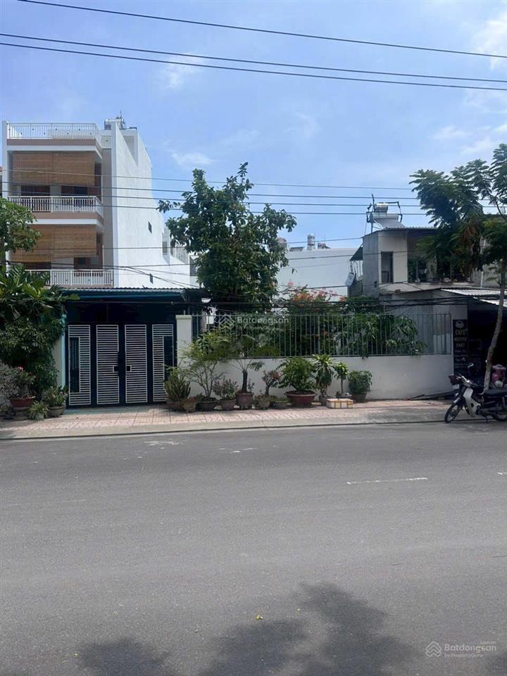 Bán đất đẹp đường phùng hưng nam nha trang dt 100m2, mặt tiền rộng 5,47m, giá 8 tỷ