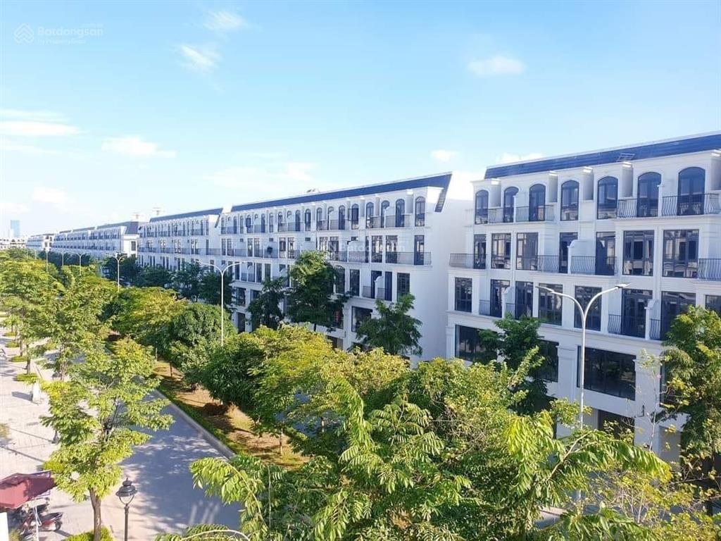 Siêu rẻ, chỉ 17 tỷ căn liền kề 100m2 trục đại lộ thảo viên dự án hinode royal park. 0966 761 ***