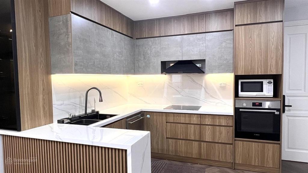 Bán cc view công viên, sân golf 3pn, 145m2 tại kđt nam thăng long ciputra phú thượng tây hồ