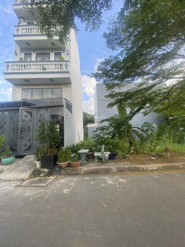 Đất đẹp lê văn lương, dt 85m2 đường 10m, trục chính kdc rạch tôm giá 4,4 tỷ