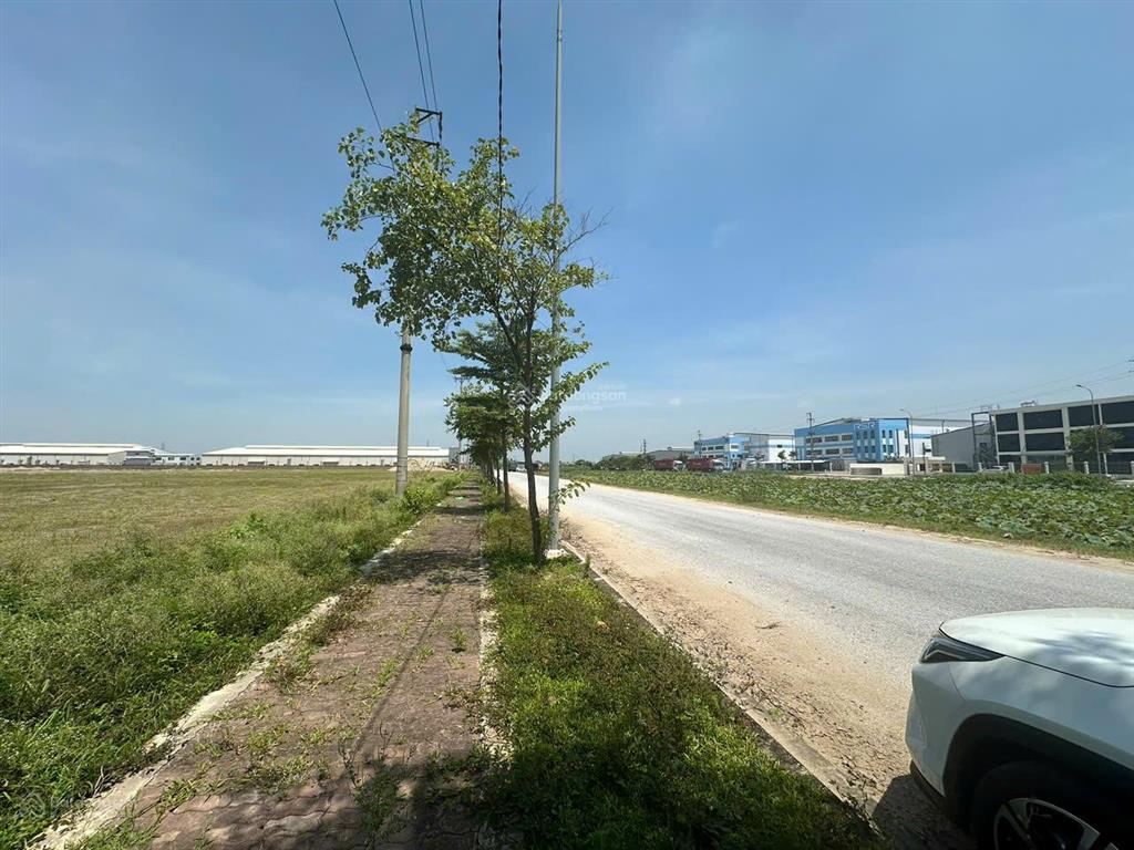Bán kho xưởng đẹp xuất sắc tại kcn quế võ, 4 triệu/m2, 60000m2