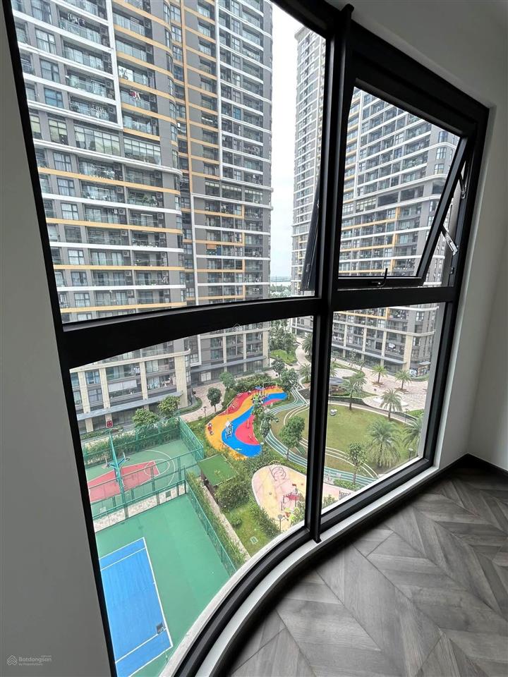 Căn hộ chung cư the beverly 2pn 2wc giá tốt thị trường 4.45 tỷ vinhomes grand park 79,9m2