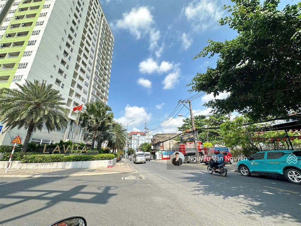 Không có lô thứ 2 lô góc 2 mặt tiền ngay ga bình thái ngang 7m, gpxd hầm + 5 tầng hẻm xe tải