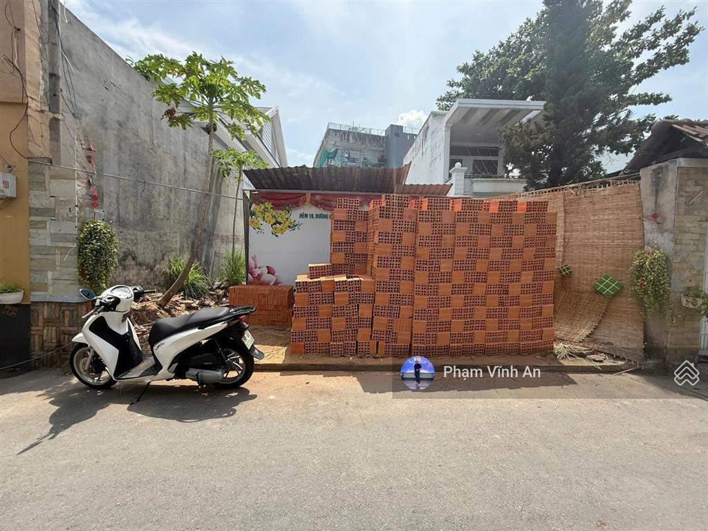 Khu an ninh hoàng diệu 2 lô đất 128.2m2 ngang 6m vuông a4, hẻm xe hơi 1 trục ra mặt tiền