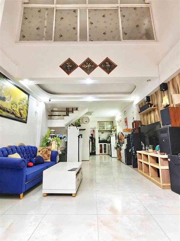 Q.10, bà hạt, chợ nhật tảo sau lưng căn mặt tiền, ngang 4m nở hậu 5m dài 9m