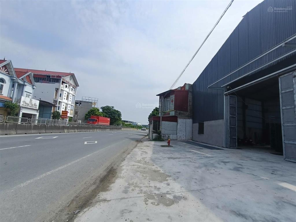 Bán xưởng 450m2 mặt đường quốc lộ 10 ngay ngã tư kcn an dương