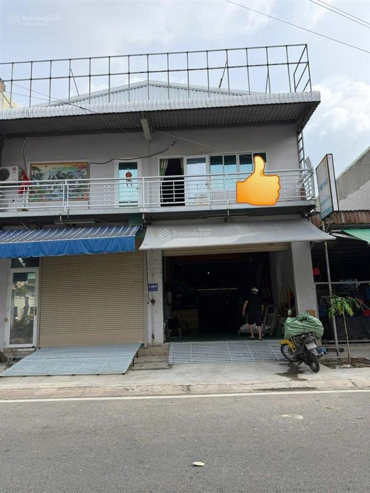 Bán nhà xưởng kdc việt sing, 300m2, ngay chợ, thu nhập 25triệu. giá rẻ hơn 1tỷ. 0366 236 ***