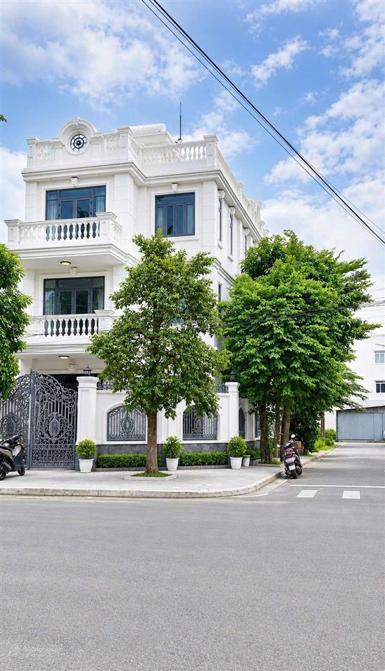 Giá về đáy/ biệt thự đơn lập, 160m(8x20), gần global city, giá 17,5 tỷ tlcc