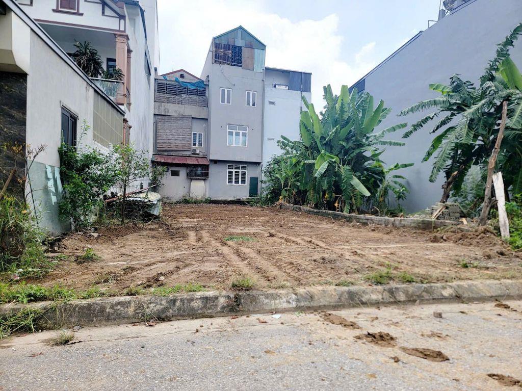 BÁN ĐẤT TẠI KHU TĐC BẮC PHÚ CÁT, HÒA LẠC, HÀ NỘI. DT 200M2 - SHR - 15,5 TỶ. LH:0904684777