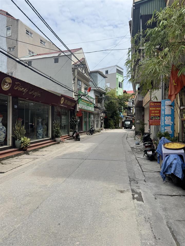 Lô góc mặt phố giang cao, 2 mặt thoáng, kinh doanh đỉnh
