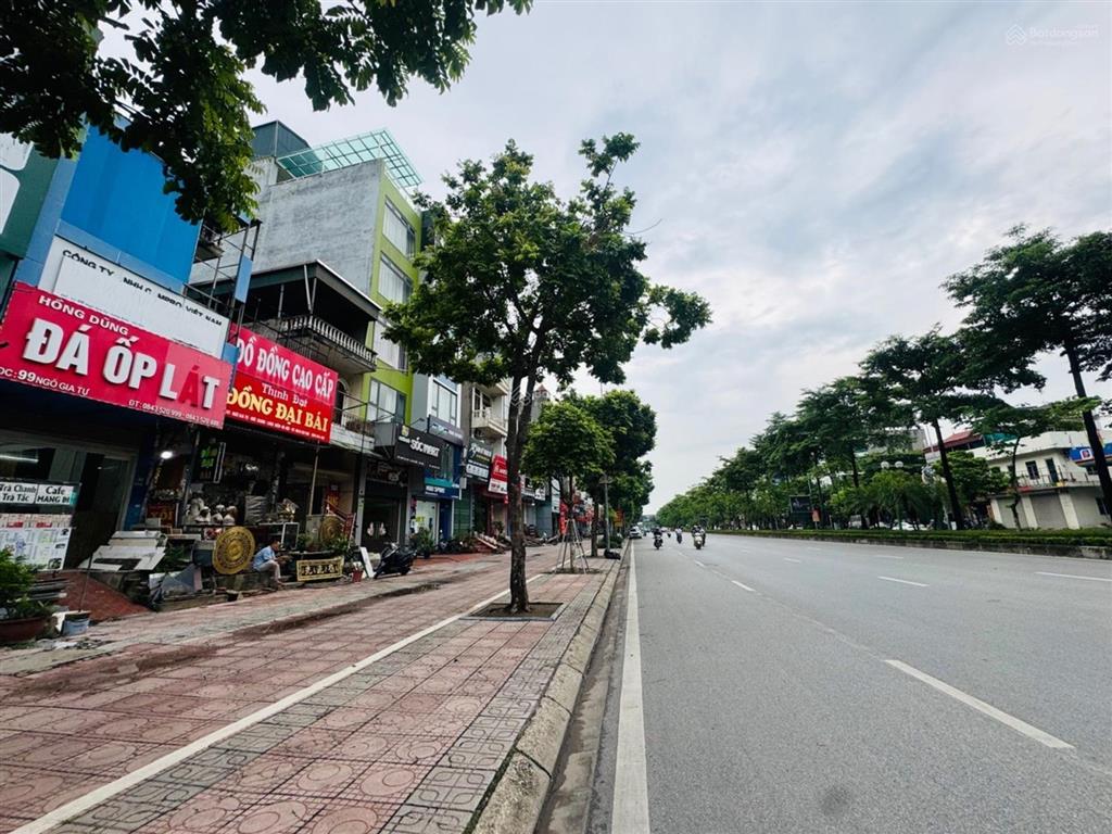 Mặt ngõ thông tô rộng ô tô vào nhà đất đẹp ngô gia tự, long biên 100m2, giá 16 tỷ