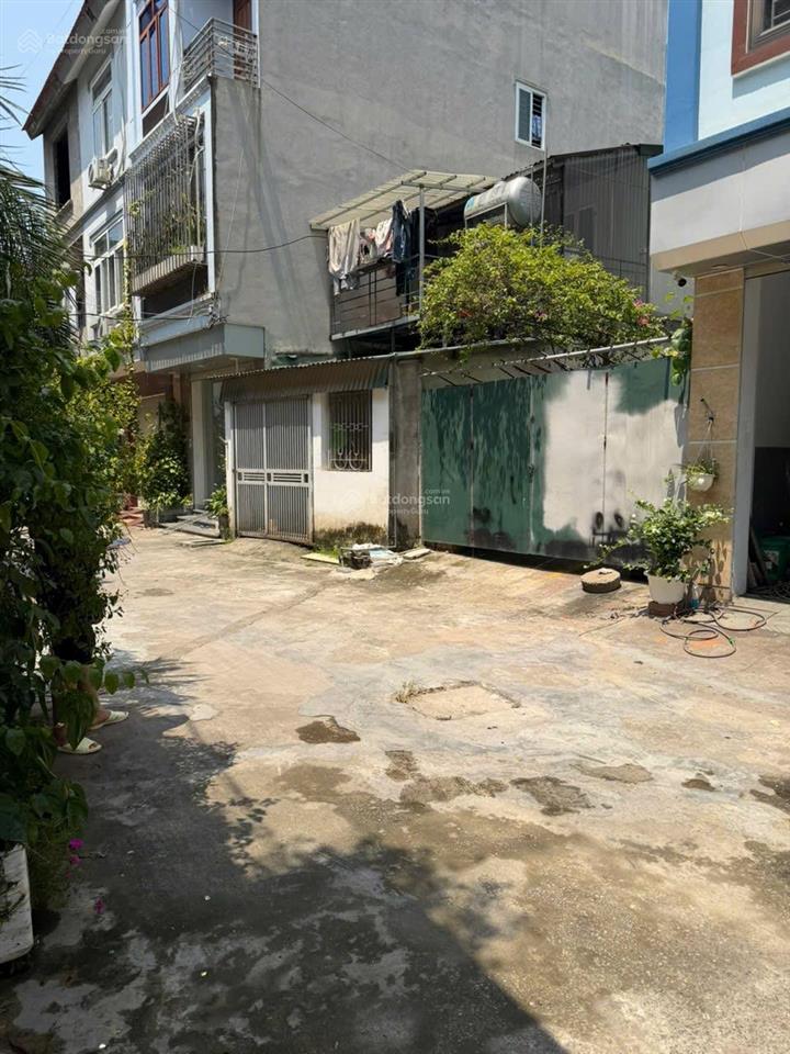 Việt hưng đất ô tô tránh đường bàn cờ sát đường 40m 50m2 mt 4m 10 tỷ hơn chút thôi ạ