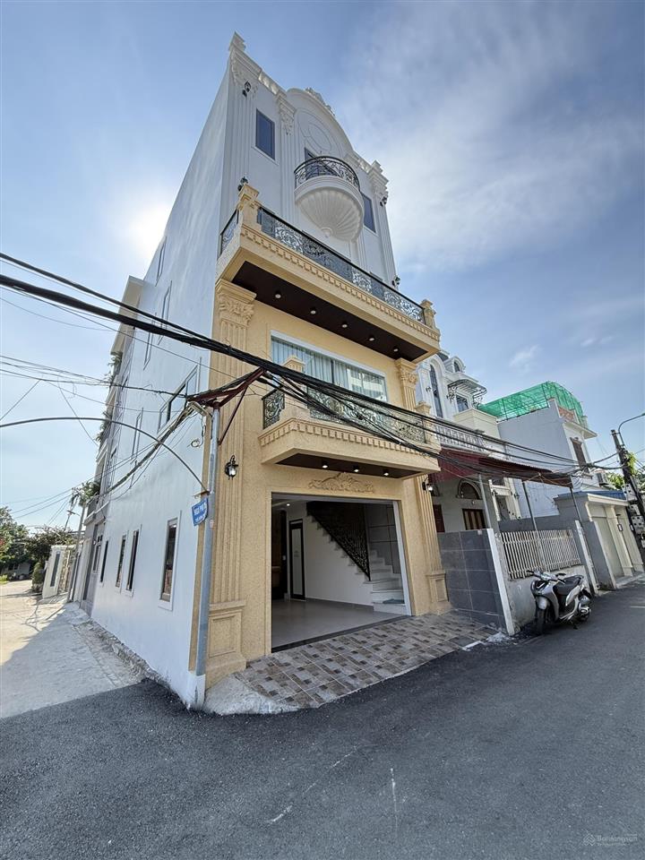 Căn góc mặt đường trung tâm quận an dương