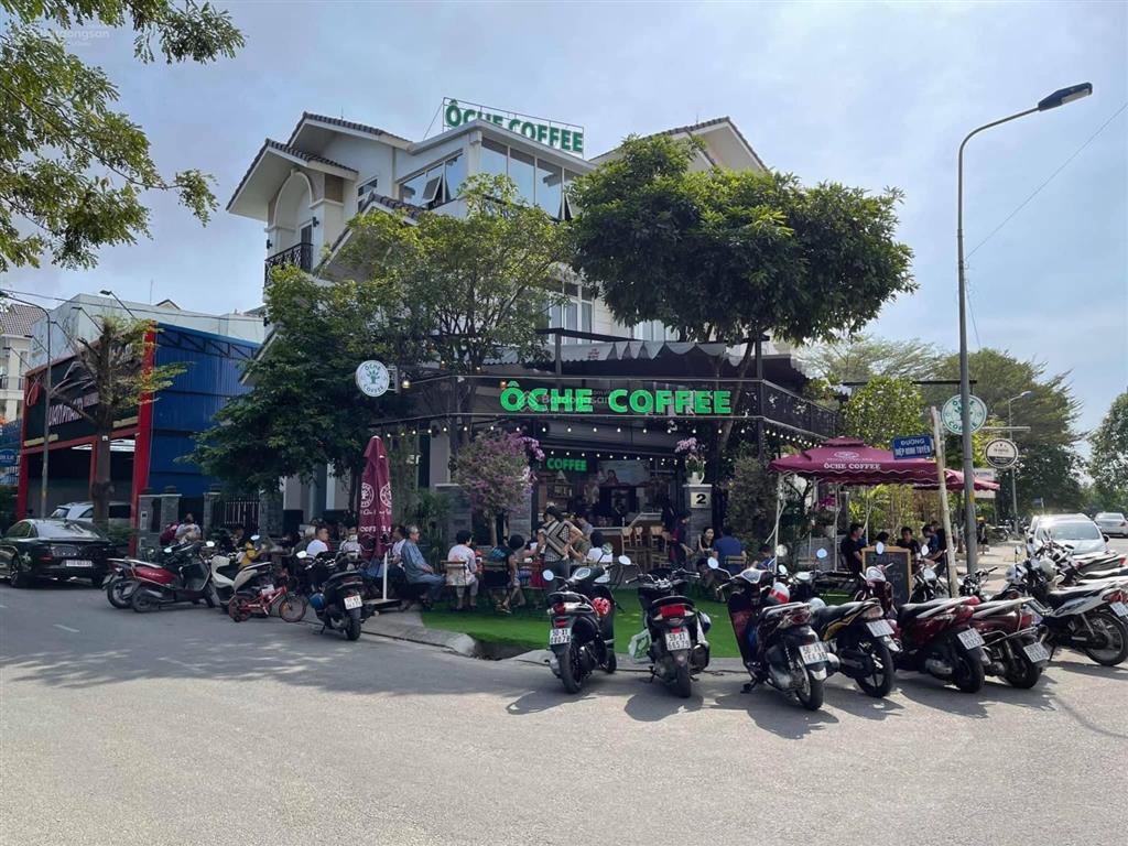 Biệt thự góc kdc gia hoà vị trí kinh doanh đỉnh cạnh sông 350m2 (17.5x20m) 52 tỷ (tl)