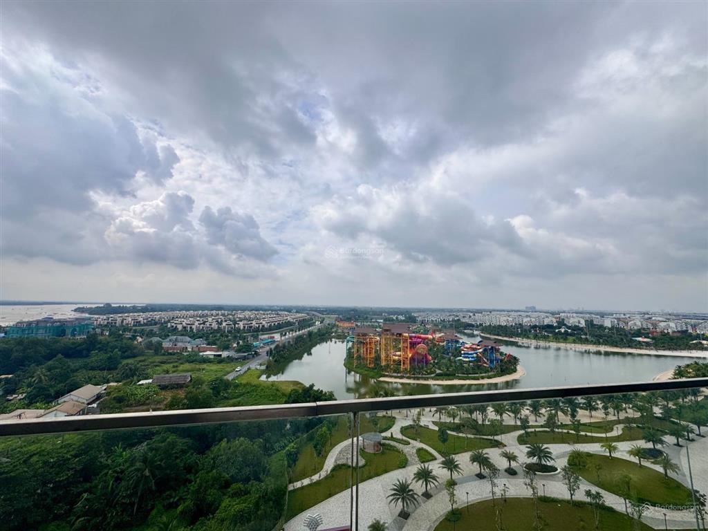 Bán căn hộ chung cư the beverly vinhomes grand park, view công viên, 8,6 tỷ 100m2, 3pn, đông nam