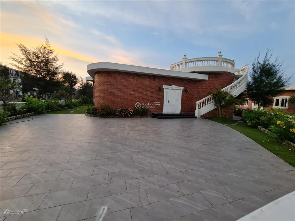 Chính chủ bán biệt thự view sân golf hoa tiên paradise, hà tĩnh 359,6m2, giá 7,5 tỷ giá hời khu