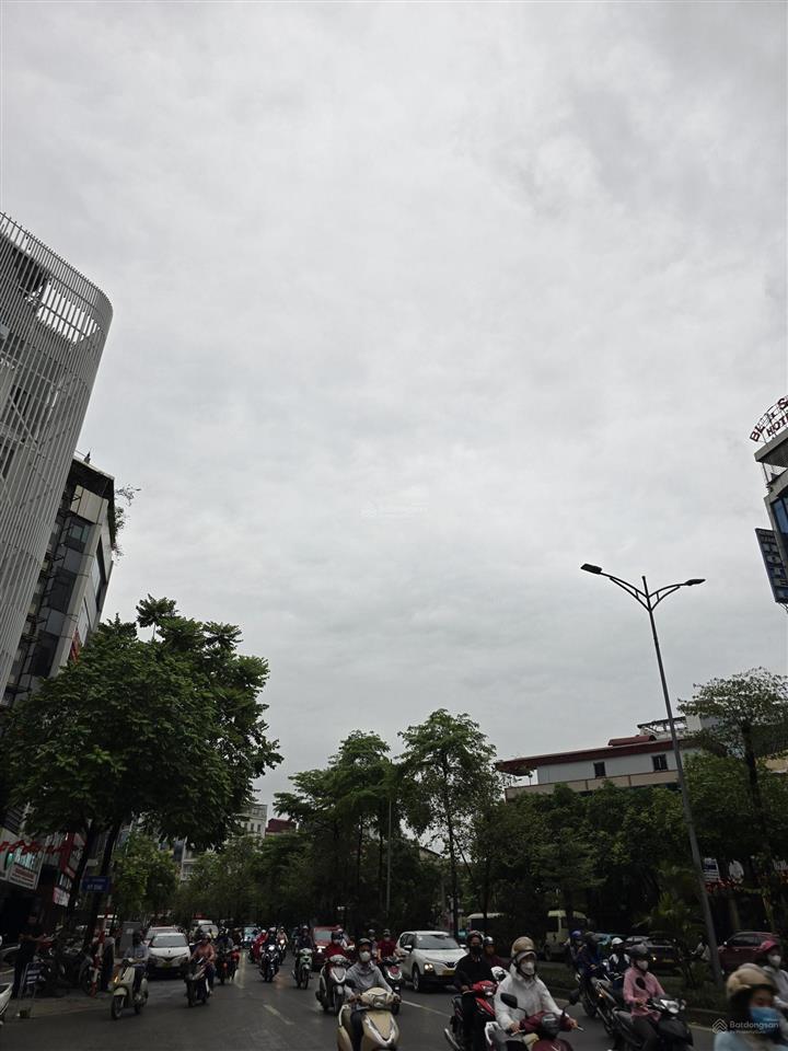 Giảm sốc 2 tỷ đất dương khuê nguyễn hoàng, ô tô tránh, vỉa hè 83m2, mt 6m, giá 33 tỷ 4