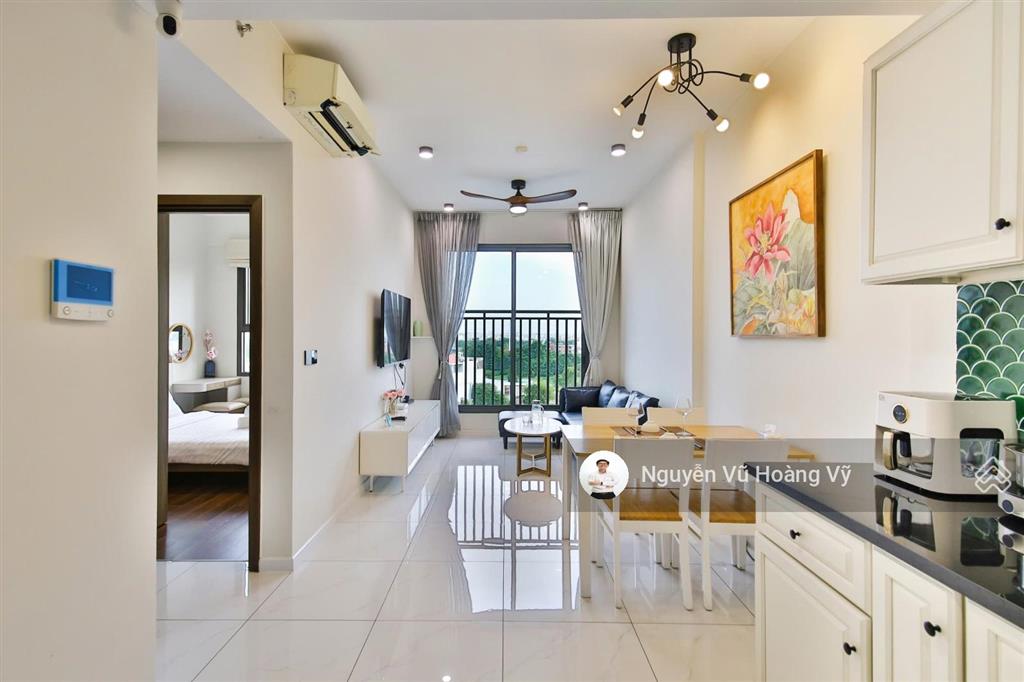 Bán gấp ch picity high park, 57m2, 2pn, 1wc, tầng trung đẹp, view hồ bơi