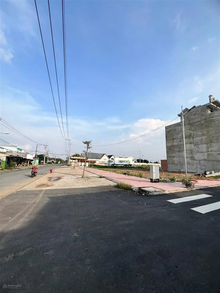 Đất mặt tiền đường hoàng phan thái, cách ql1a, chợ bình chánh 1,5km. 4 tỷ