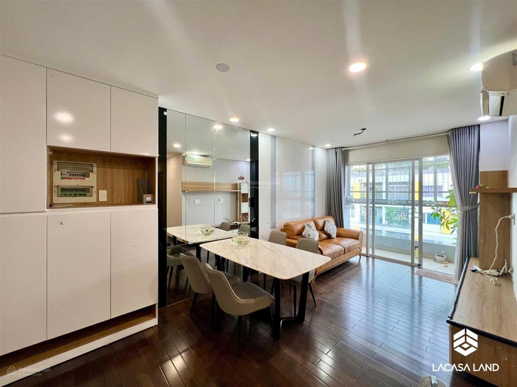 Quận 10 bán hàng hiếm 3pn 100m2 5ty990 bao sang tên, giá còn thương lượng