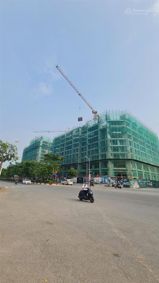 Bán 100m2 đất thổ cư mặt tiền 10m sổ đỏ chính chủ phường long biên