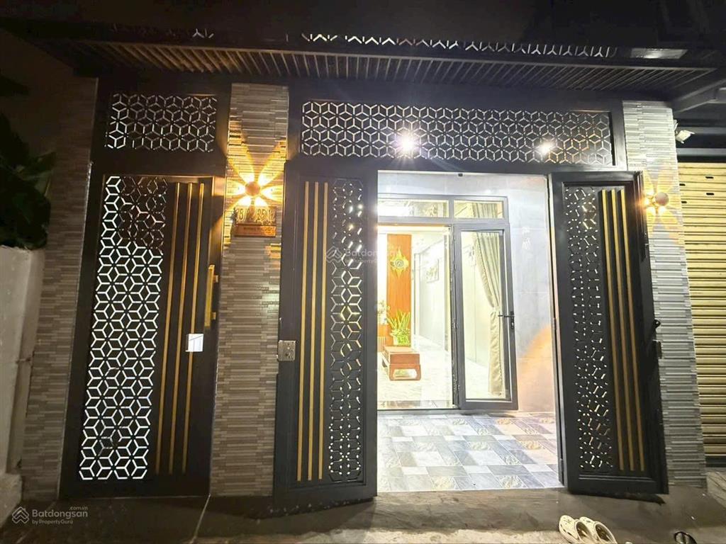 Bán nhà đường 48 hiệp bình chánh 80m2 đường xe hơi 5,5 tỷ