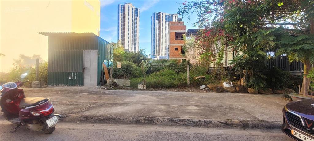 Đất mặt tiền đường lý thái tổ đường 20m khu hòn xện.