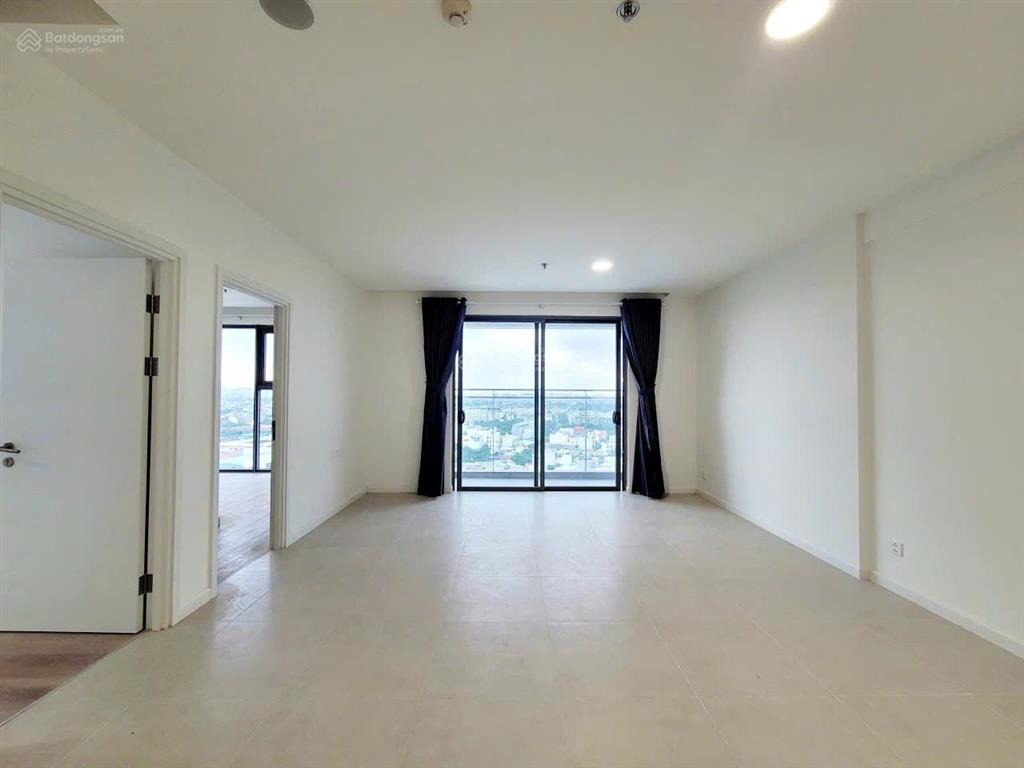 Căn hộ chung cư 3pn mặt tiền quốc lộ 13 đối diện vạn phúc city