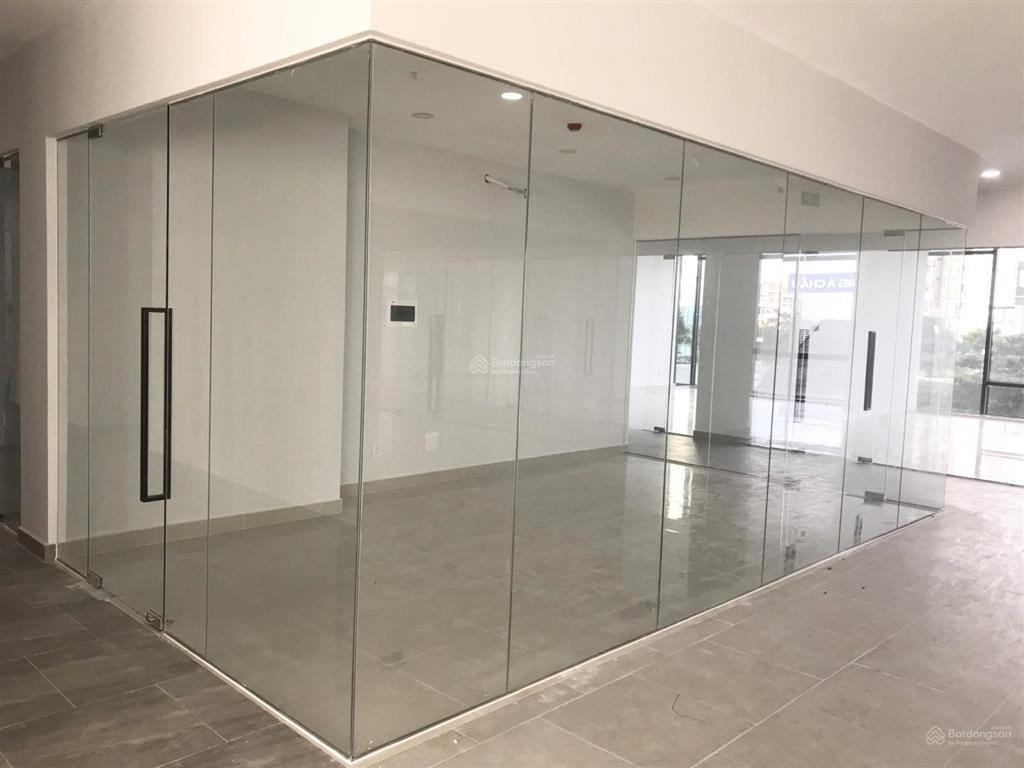 Bán nhanh căn shophouse trong chung cư la astoria